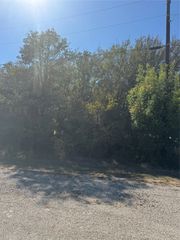 31008 Doe Run Court, Whitney, TX 76692