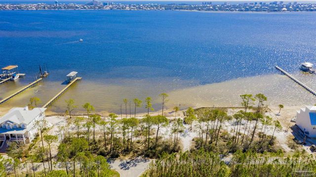 5870 Red Cedar St, Pensacola, FL 32507