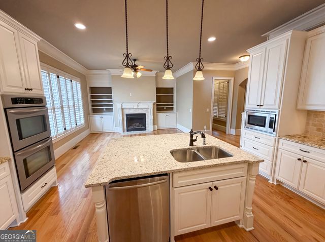 3250 Camellia Lane, Suwanee, GA 30024