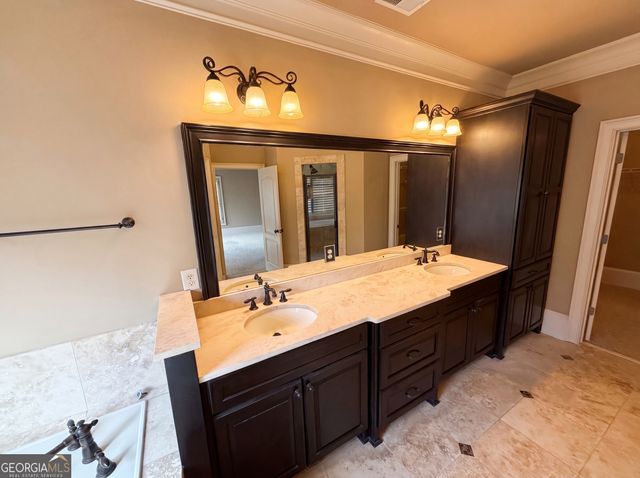 3250 Camellia Lane, Suwanee, GA 30024