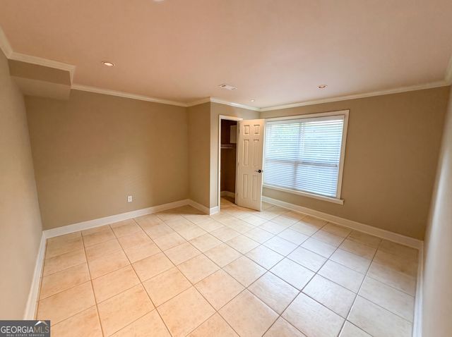 3250 Camellia Lane, Suwanee, GA 30024
