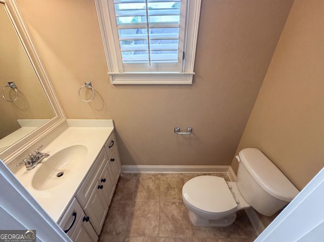 3250 Camellia Lane, Suwanee, GA 30024