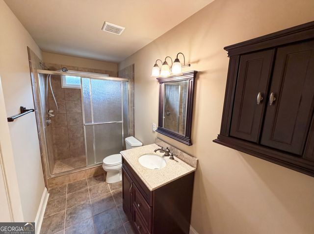 3250 Camellia Lane, Suwanee, GA 30024