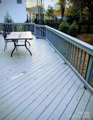 12702 Landing Green Drive, Charlotte, NC 28277