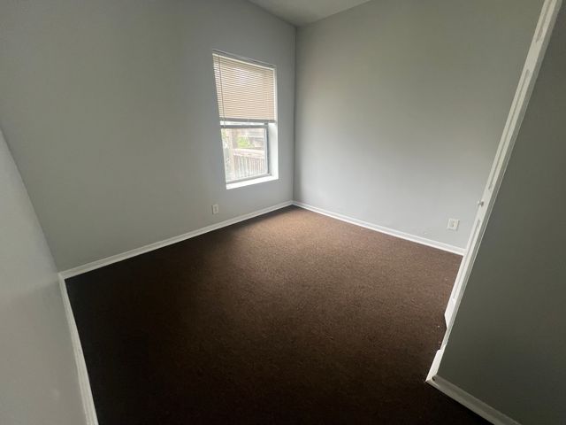 71 E 69th Street 2, Chicago, IL 60637