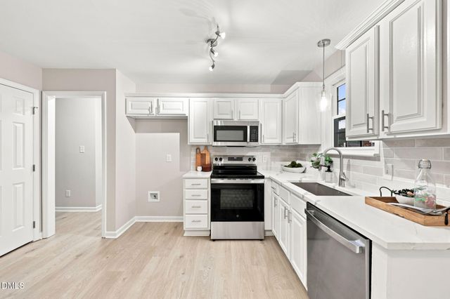 105 Poplar Court, Willow Springs, NC 27592
