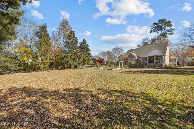 104 Jura Court, New Bern, NC 28562