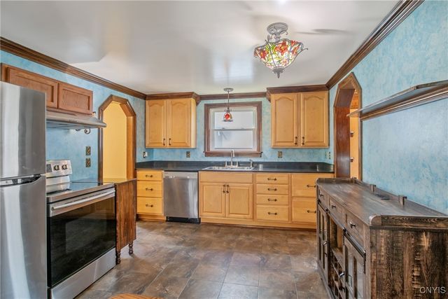 703 Mountainview Avenue, Syracuse, NY 13224