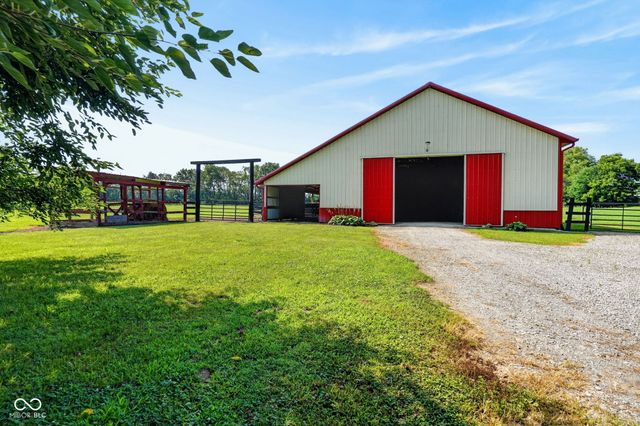 1220 S State Road 67, Pendleton, IN 46064