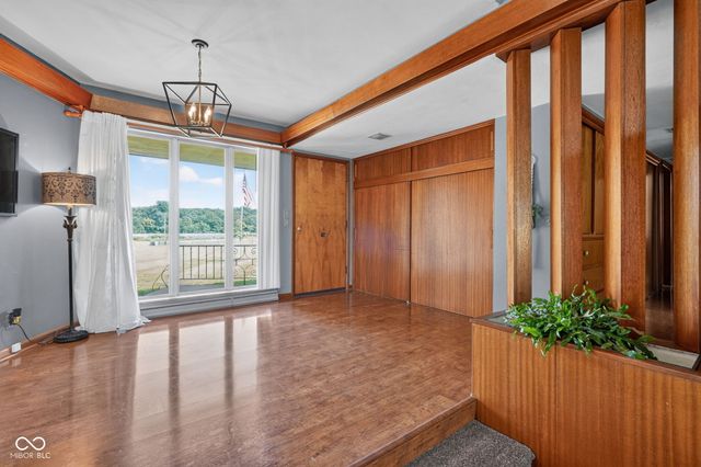 1220 S State Road 67, Pendleton, IN 46064
