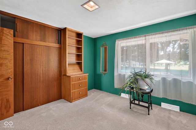 1220 S State Road 67, Pendleton, IN 46064