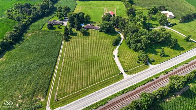 1220 S State Road 67, Pendleton, IN 46064