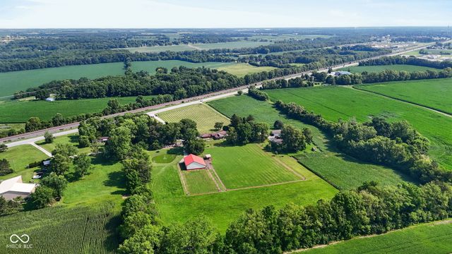 1220 S State Road 67, Pendleton, IN 46064