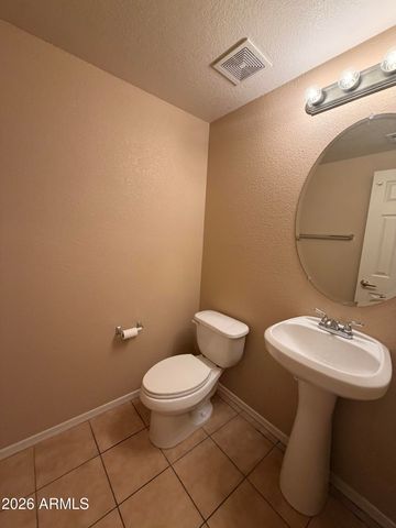 18250 N CAVE CREEK Road 143, Phoenix, AZ 85032