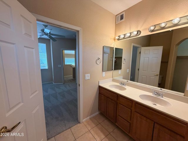 18250 N CAVE CREEK Road 143, Phoenix, AZ 85032