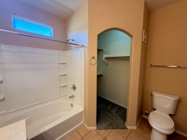 18250 N CAVE CREEK Road 143, Phoenix, AZ 85032