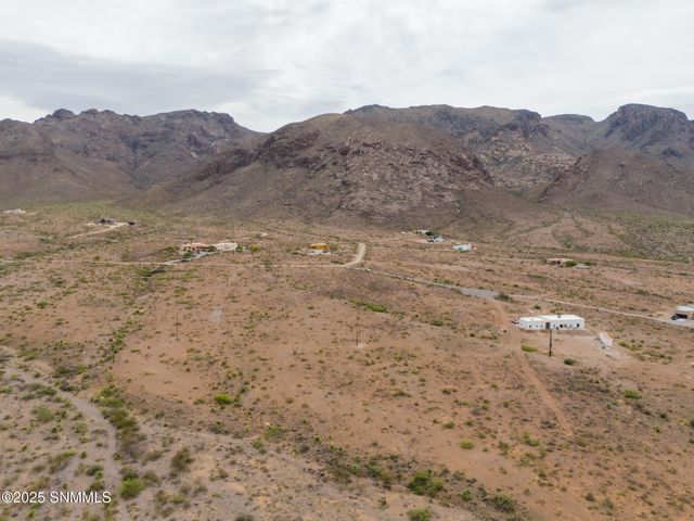 549 Pena Blanca Loop, Las Cruces, NM 88011
