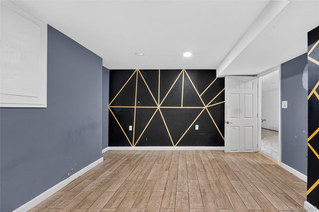 740 Barry Place, Uniondale, NY 11553