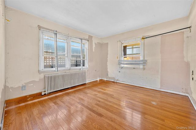740 Barry Place, Uniondale, NY 11553