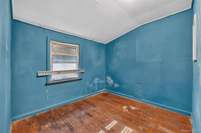 740 Barry Place, Uniondale, NY 11553