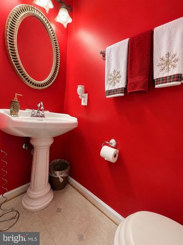 4302 BEGONIA DR, Bowie, MD 20720