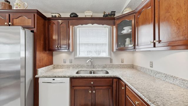 120 Graves Road, Soddy Daisy, TN 37379