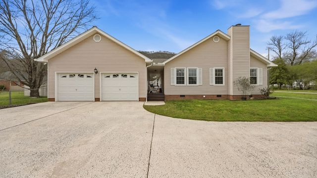 120 Graves Road, Soddy Daisy, TN 37379