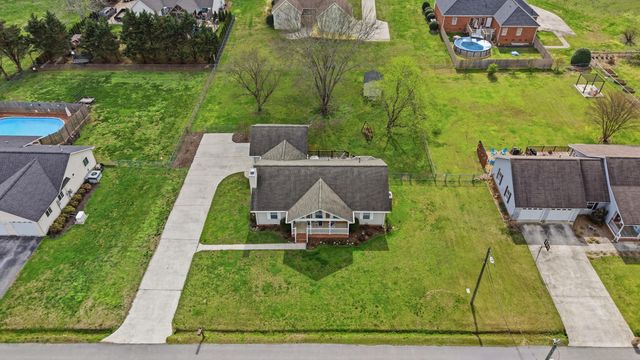 120 Graves Road, Soddy Daisy, TN 37379