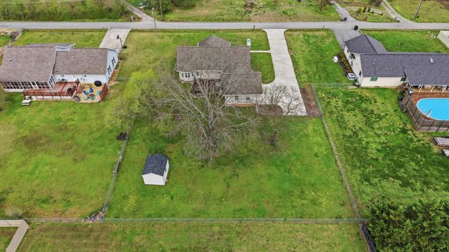 120 Graves Road, Soddy Daisy, TN 37379