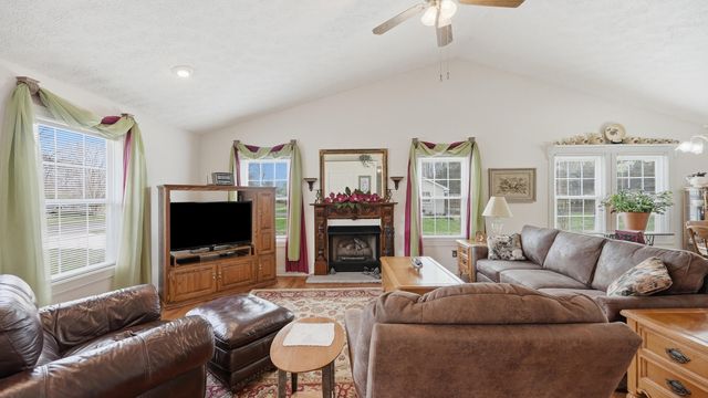 120 Graves Road, Soddy Daisy, TN 37379