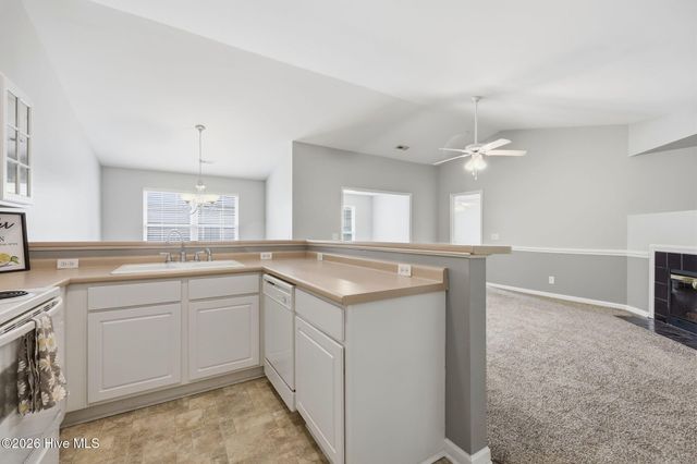 2225 Locksley Woods Drive F, Greenville, NC 27858