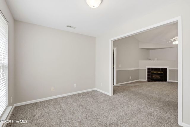 2225 Locksley Woods Drive F, Greenville, NC 27858