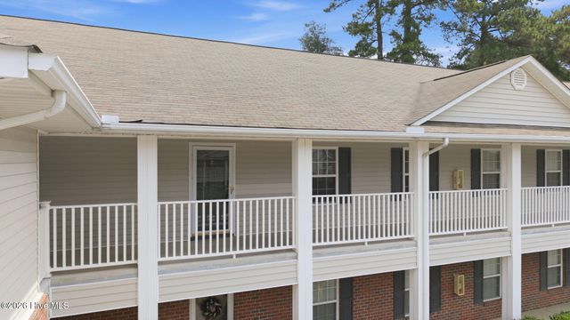 2225 Locksley Woods Drive F, Greenville, NC 27858