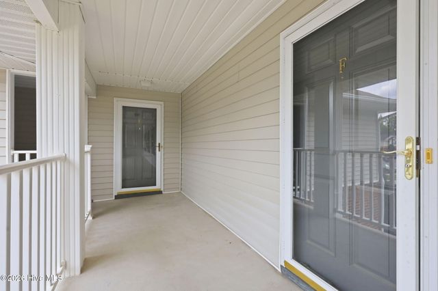 2225 Locksley Woods Drive F, Greenville, NC 27858