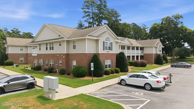 2225 Locksley Woods Drive F, Greenville, NC 27858