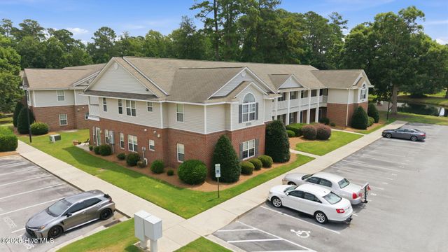 2225 Locksley Woods Drive F, Greenville, NC 27858