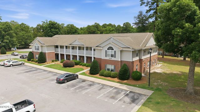 2225 Locksley Woods Drive F, Greenville, NC 27858