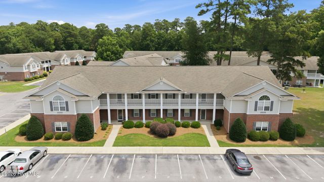 2225 Locksley Woods Drive F, Greenville, NC 27858