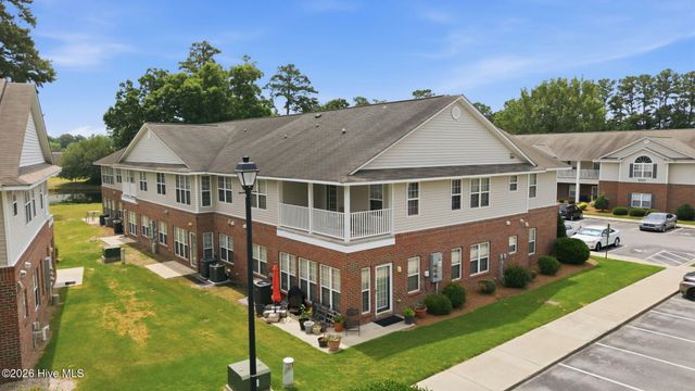 2225 Locksley Woods Drive F, Greenville, NC 27858