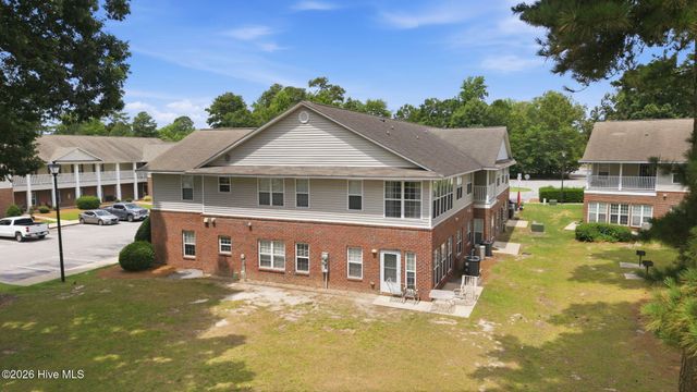 2225 Locksley Woods Drive F, Greenville, NC 27858