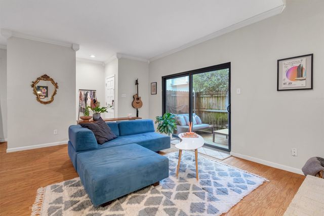 5016 Cedar Springs Road, Dallas, TX 75235