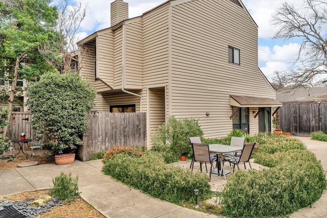 5016 Cedar Springs Road, Dallas, TX 75235