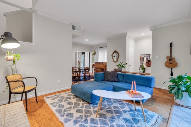 5016 Cedar Springs Road, Dallas, TX 75235