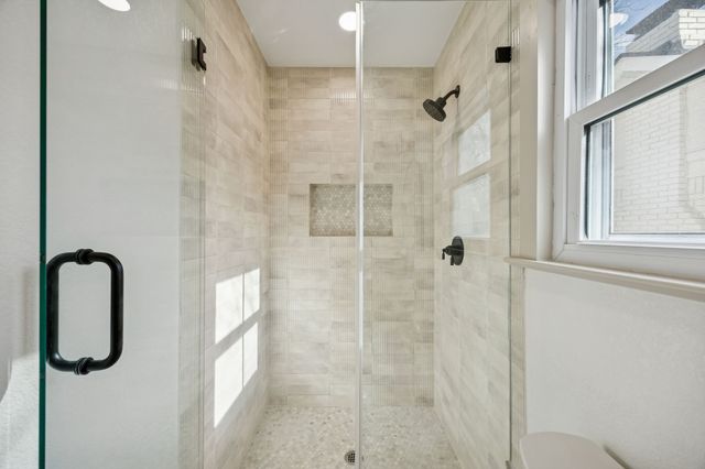 1130 Pioneer Drive, Dallas, TX 75224