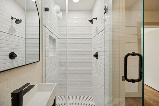 1130 Pioneer Drive, Dallas, TX 75224