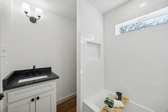 1130 Pioneer Drive, Dallas, TX 75224