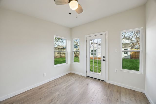 1130 Pioneer Drive, Dallas, TX 75224