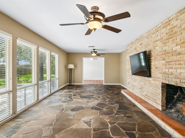 1016 Mount Rainier Drive, San Antonio, TX 78213