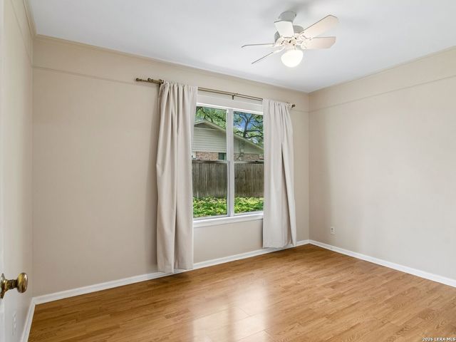 1016 Mount Rainier Drive, San Antonio, TX 78213