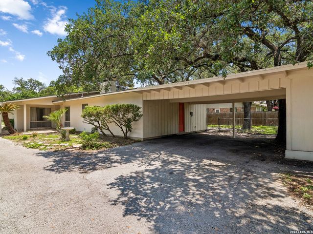 1016 Mount Rainier Drive, San Antonio, TX 78213